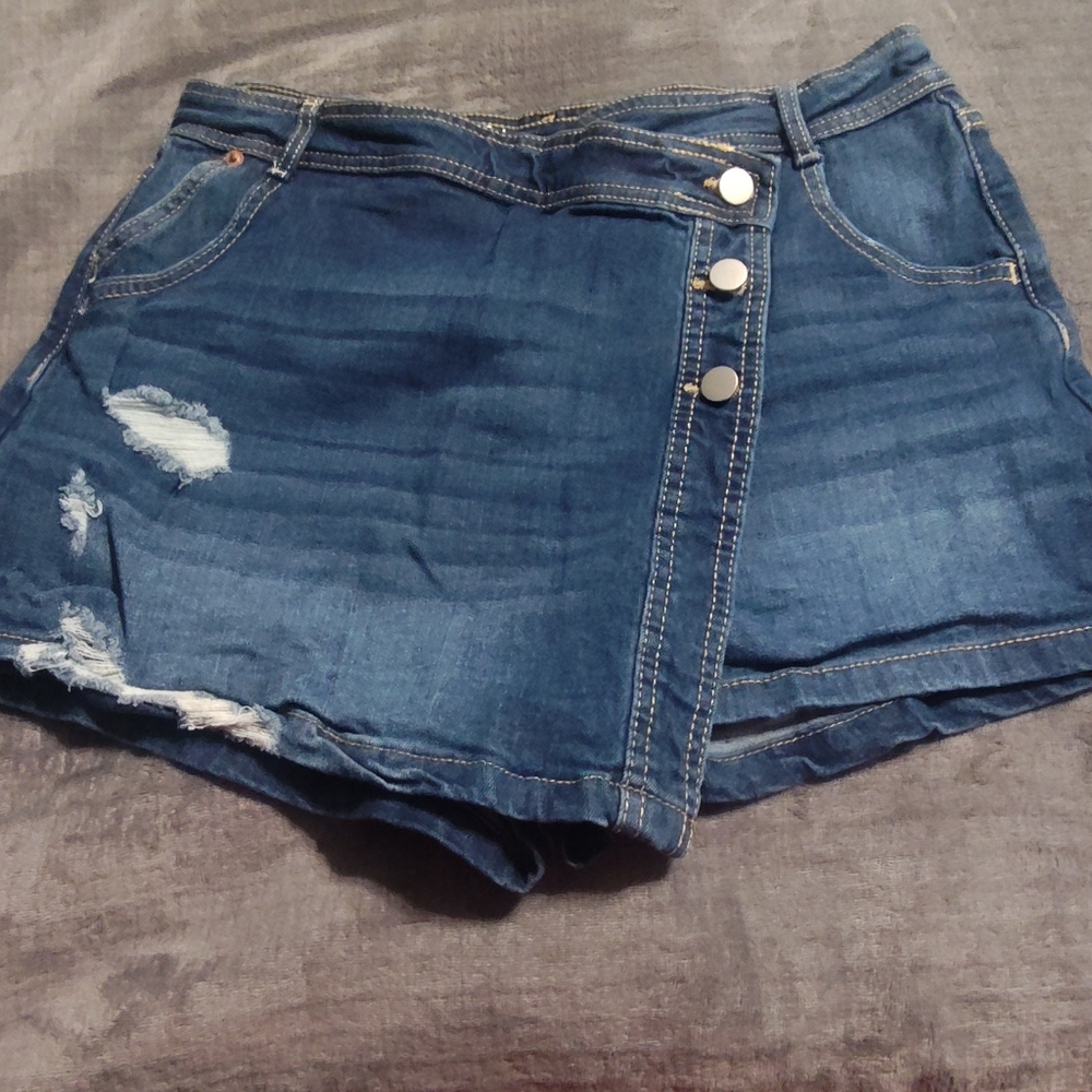 Denim scort jr size